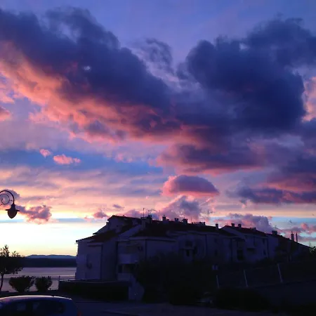 2 Bedroom Apt - North Coast Croatia Crikvenica Exterior photo